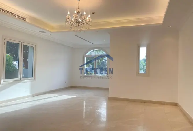 153282360 - Property Image 2