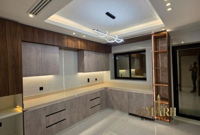 137868050 - Property Image 2