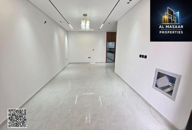 69890527 - Property Image 3