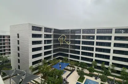 شقة - غرفة نوم - 2 حمامات للبيع في سكون - حي نسيج - الجادة - الشارقة