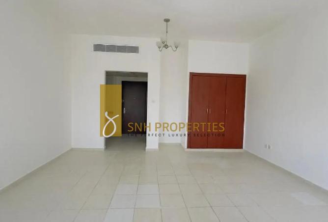 73845430 - Property Image 2