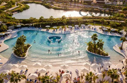 شقة - 2 غرف نوم - 1 حمام للبيع في جولف جايت 2 - داماك هيلز - دبي