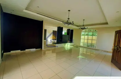 Villa - 5 Bedrooms - 7 Bathrooms for rent in Al Garhoud - Dubai Villa - 5 Bedrooms - 7 Bathrooms for rent in Al Garhoud - Dubai