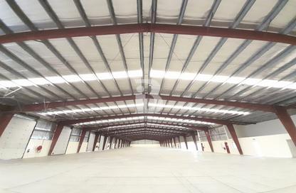 Warehouse - Studio for rent in Phase 1 - Dubai Investment Park (DIP) - Dubai