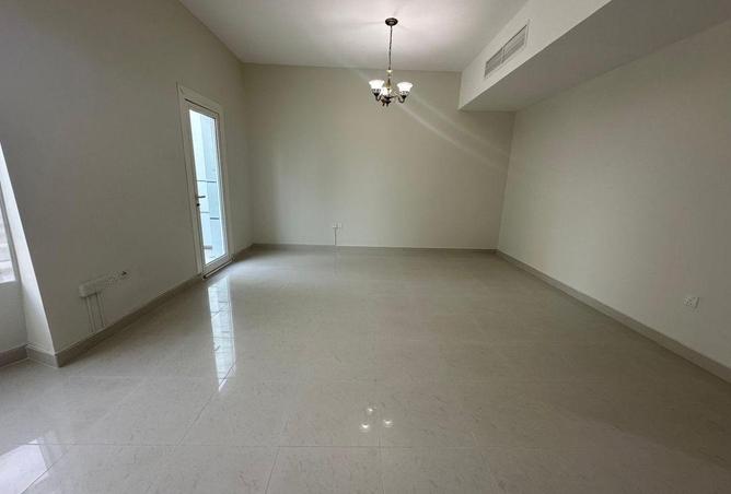 85310909 - Property Image 3