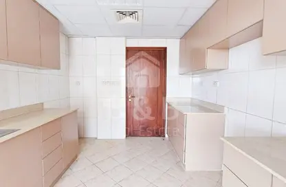 شقة - 2 غرف نوم - 3 حمامات للايجار في شقق الجولف - قرية الحمرا - رأس الخيمة