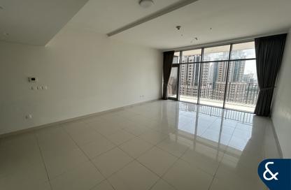 Apartment - 3 Bedrooms - 4 Bathrooms for sale in Boulevard Crescent Tower 1 - BLVD Crescent - Downtown Dubai - Dubai