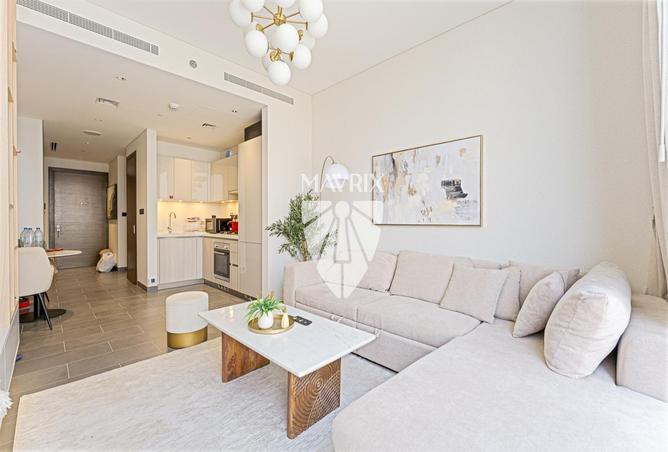 Fully Furnished | Ready To Move | Brand New photo 3