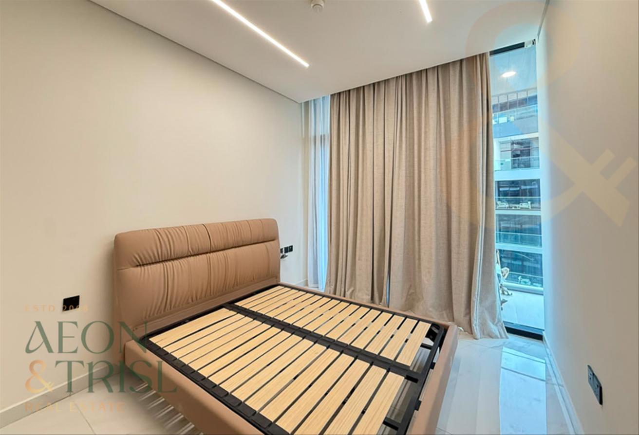 Brand New | High Floor | Fully Furnished photo 14
