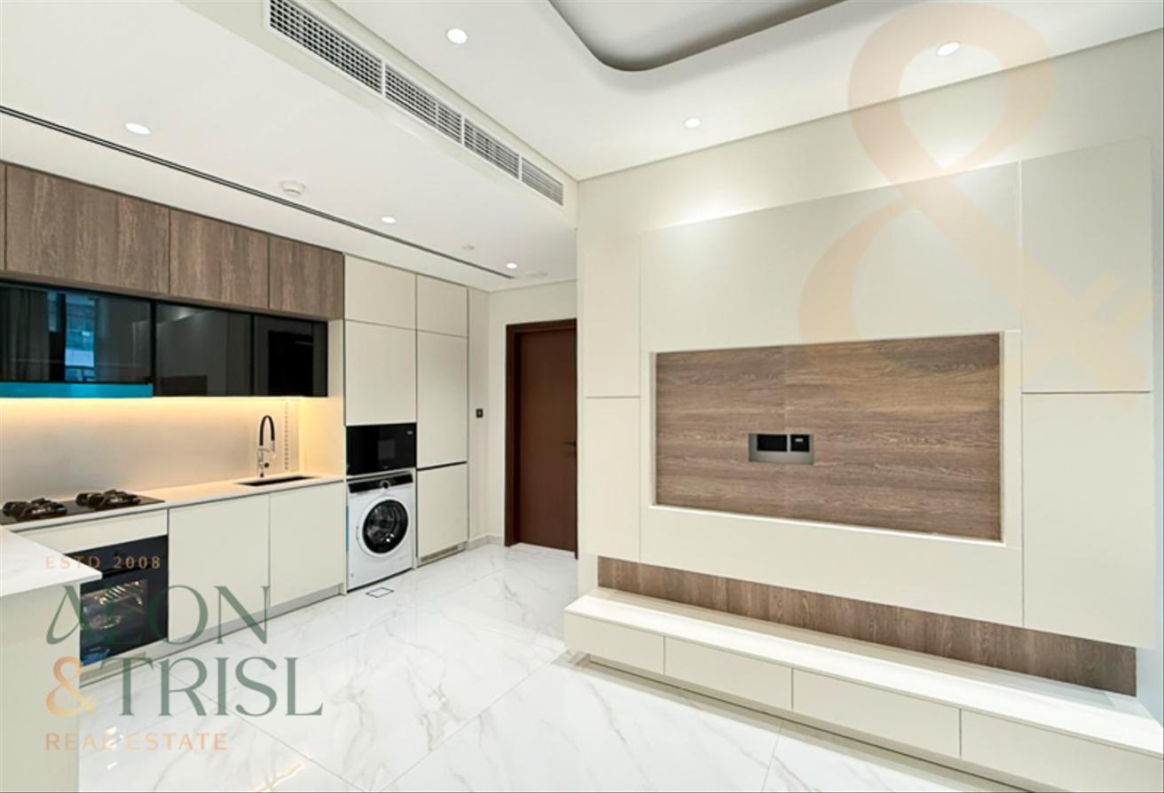 Brand New | High Floor | Fully Furnished photo 16