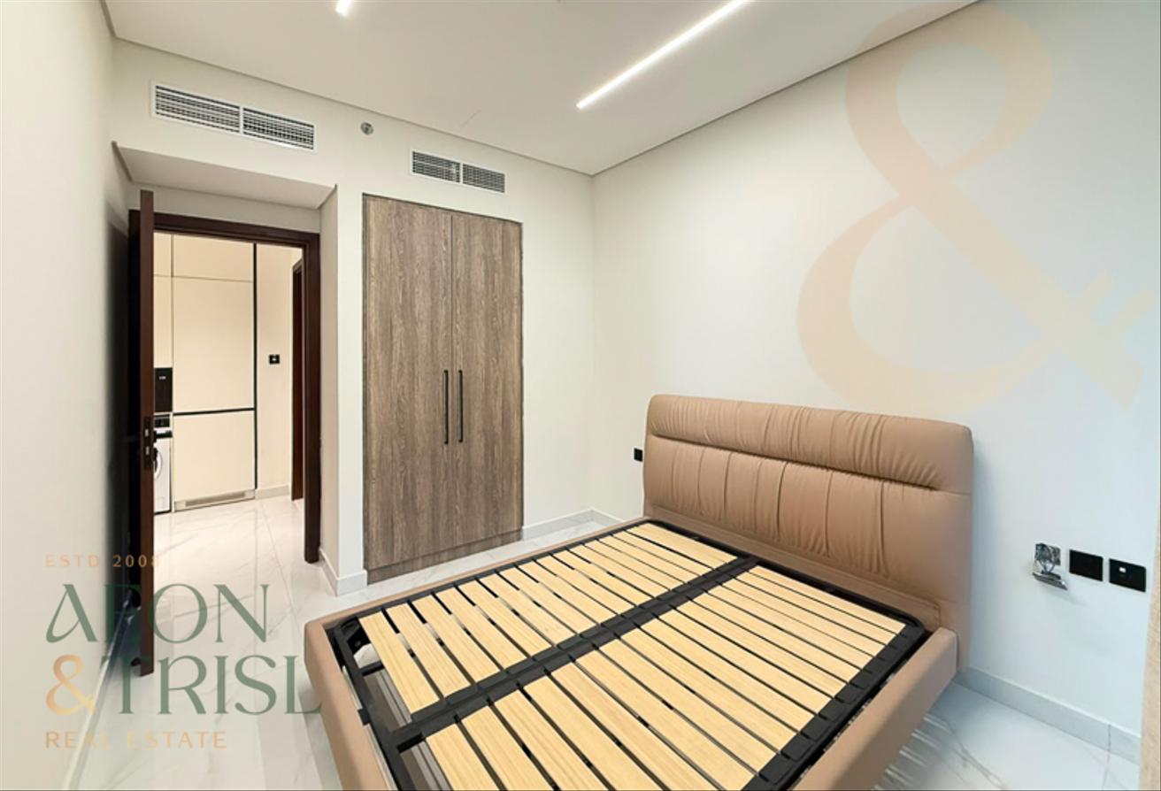 Brand New | High Floor | Fully Furnished photo 10