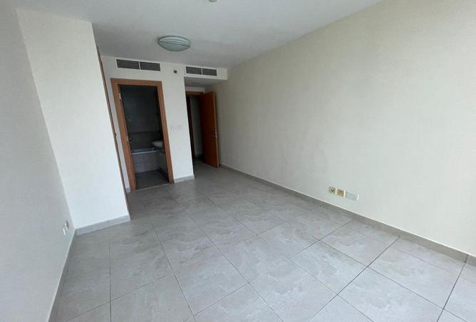 87893686 - صورة العقار 3