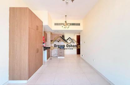 Apartment - Studio - 1 Bathroom for rent in Rose Building - Al Jaddaf - Dubai Apartment - Studio - 1 Bathroom for rent in Rose Building - Al Jaddaf - Dubai
