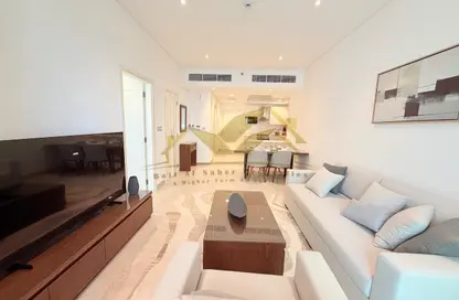 Apartment - 1 Bedroom - 2 Bathrooms for rent in Jumeirah Garden City - Al Satwa - Dubai