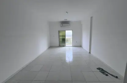 شقة - 2 غرف نوم - 2 حمامات للايجار في 3 المويهات - المويهات - عجمان