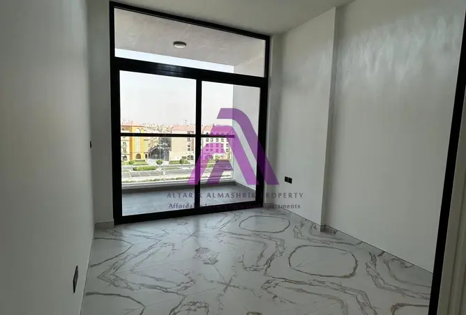 83212798 - Property Image 3