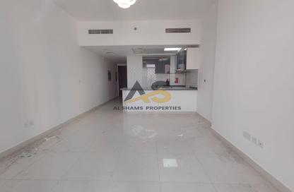 Apartment - Studio - 1 Bathroom for rent in The Gate Residence 2 - Dubai Land Residence Complex - Dubai