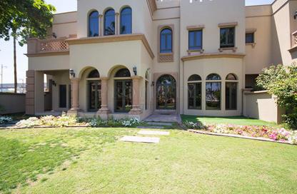 Villa - 3 - 4 for rent in Canal Cove Frond C - Canal Cove Villas - Palm Jumeirah - Dubai Villa - 3 - 4 for rent in Canal Cove Frond C - Canal Cove Villas - Palm Jumeirah - Dubai