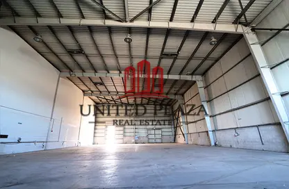 Warehouse - Studio for rent in Abu Dhabi Business Hub - Mussafah - Abu Dhabi
