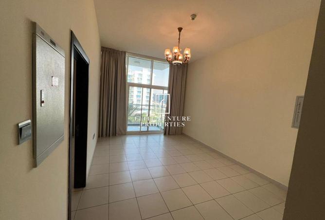 54930585 - Property Image 2