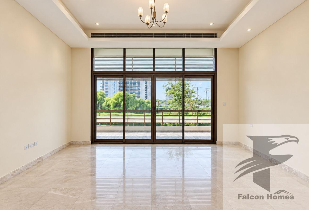 Spacious 5BR Villa with Big Garden Area photo 14