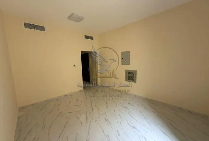 155514920 - Property Image 2