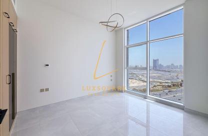شقة - غرفة نوم - 2 حمامات للايجار في سكايز من دانوب - ارجان - دبي شقة - غرفة نوم - 2 حمامات للايجار في سكايز من دانوب - ارجان - دبي