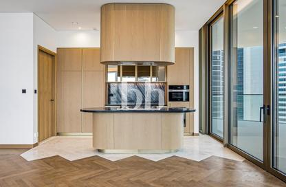 Apartment - 3 Bedrooms - 5 Bathrooms for rent in Jumeirah Living Business Bay - Peninsula - Business Bay - Dubai