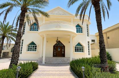 Villa - 5 Bedrooms - 6 Bathrooms for rent in Al Falaj - Al Riqqa - Sharjah