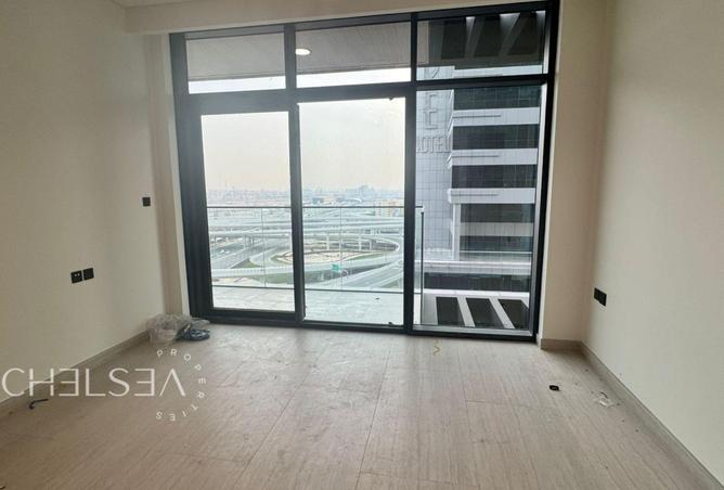 74256902 - صورة العقار 2