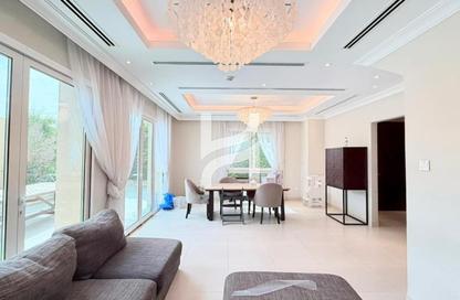 Villa - 3 Bedrooms - 4 Bathrooms for rent in Villa Lantana 2 - Villa Lantana - Dubai Science Park - Dubai