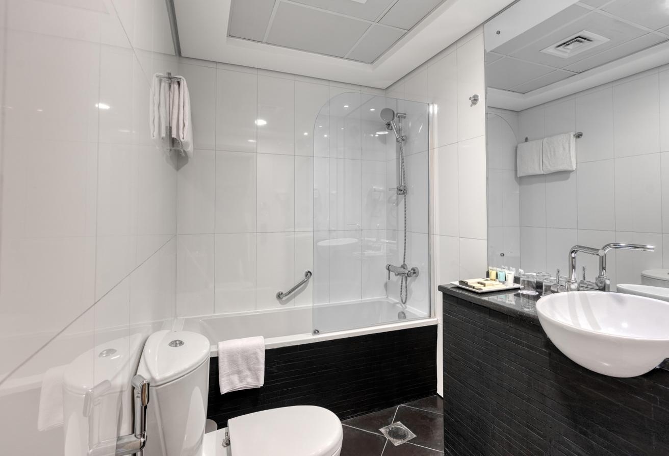 Flash Sale-Deluxe 1 BR-Grand Heights Hotel Barsha photo 4