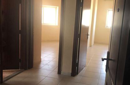 Apartment - Studio - 1 Bathroom for rent in Al Majaz - Sharjah