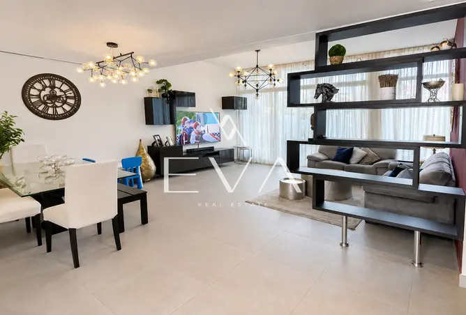 165588851 - Property Image 3