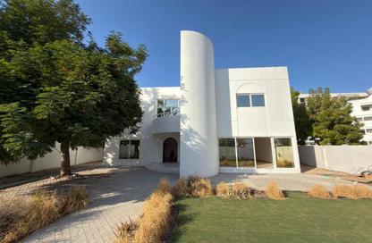 Villa - 4 Bedrooms - 5 Bathrooms for rent in Garhood Complex - Al Garhoud - Dubai
