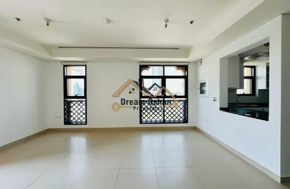 Apartment - 1 Bedroom - 2 Bathrooms for rent in Al Nokhadha Building - Al Jaddaf - Dubai