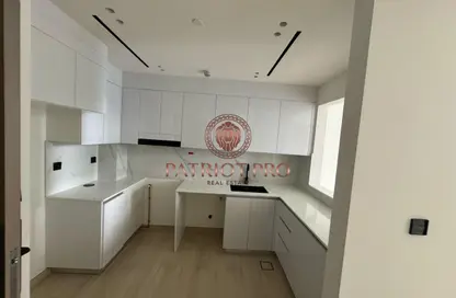 شقة - غرفة نوم - 2 حمامات للايجار في بن غاطي لونا - الضاحية 12 - قرية جميرا الدائرية - دبي