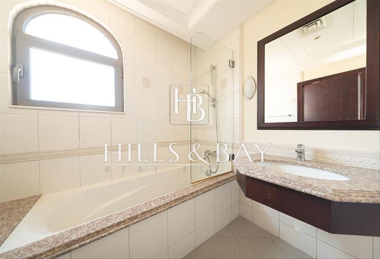 Vacant | 5BR Villa | Private Pool | Premium Home I photo 16