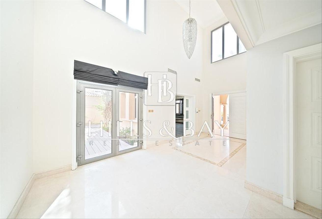 Vacant | 5BR Villa | Private Pool | Premium Home I photo 9