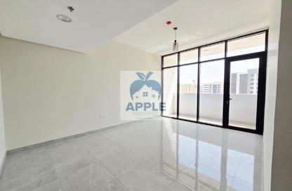 Apartment - 1 Bedroom - 2 Bathrooms for rent in Muwaileh Commercial - Sharjah