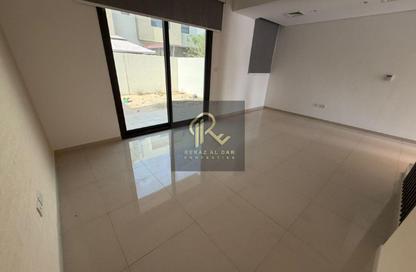 Townhouse - 2 Bedrooms - 3 Bathrooms for rent in Nasma Residence - Al Tai - Sharjah