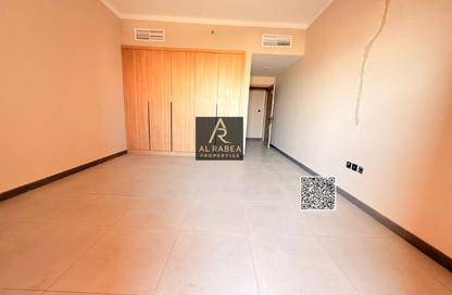 Apartment - 3 Bedrooms - 5 Bathrooms for rent in Liwara 1 - Ajman