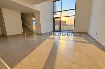 Apartment - 3 - 5 for rent in The Pulse Townhouses Cluster 15 - The Pulse Townhouses - The Pulse - Residential District - Dubai South (Dubai World Central) - Dubai