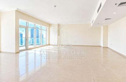 Apartment - 3 - 3 for rent in Burj Al Nujoom - Downtown Dubai - Dubai