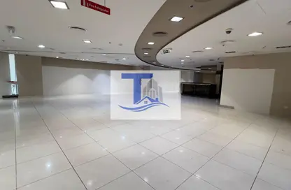 صالة عرض - استوديو للايجار في شارع السلام - أبوظبي