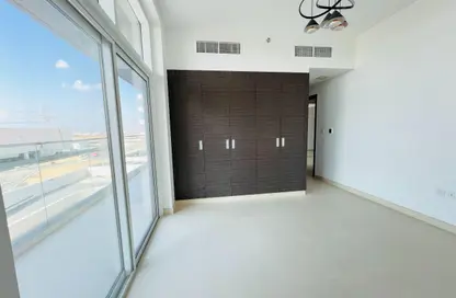 شقة - 2 غرف نوم - 3 حمامات للايجار في ند الحمر أفنيوز - ند الحمر - دبي