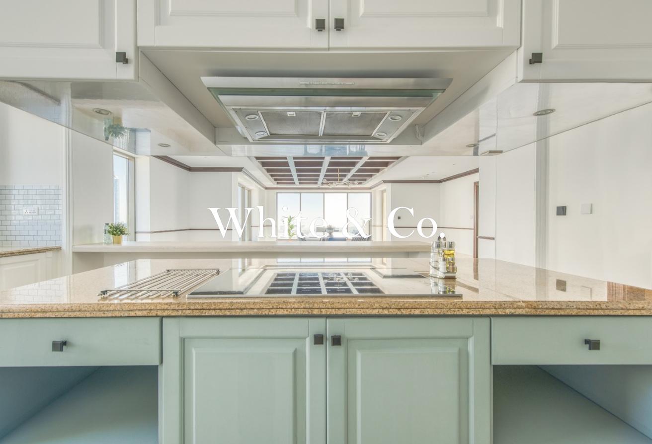 Duplex | Bills + Serviced | Full Sea View photo 4
