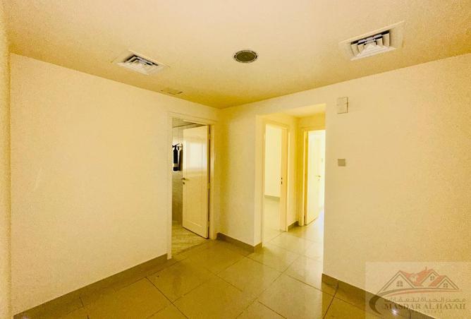 78209345 - Property Image 2