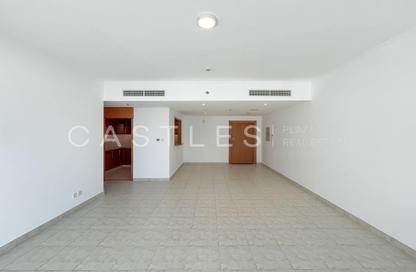 Apartment - 2 Bedrooms - 3 Bathrooms for rent in The Links East Tower - The Links - The Views - Dubai