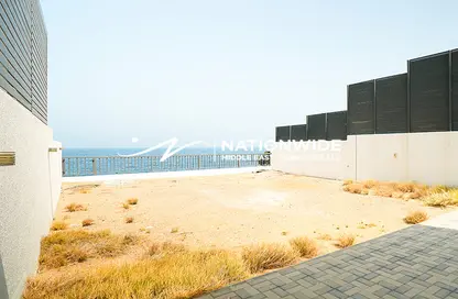 Villa - 4 Bedrooms - 5 Bathrooms for sale in Al Dana Villas - Sharm - Fujairah